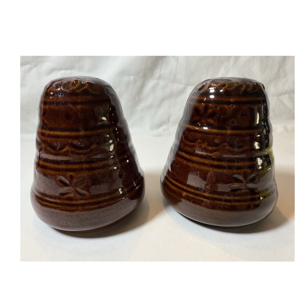 Vintage Marcrest Daisy Dot Stoneware Beehive Salt and Pepper Shakers